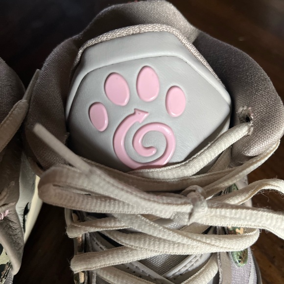 Nike Kyrie Infinity Leopard Camo - Picture 2 of 8